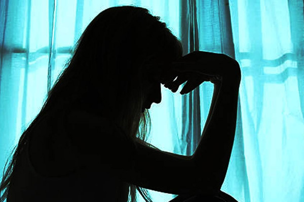 A woman standing alone was kidnapped and hit in karnataka