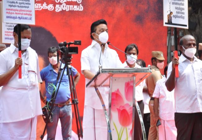 tamilnadu govt school students governor dmk mk stalin