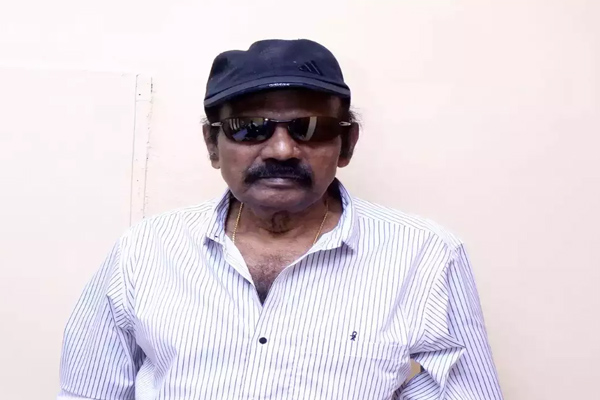 goundamani land issue