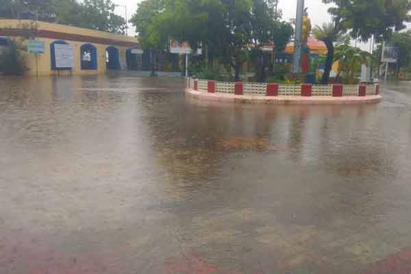 Pichavaram tourist place closed due to continuous rain!
