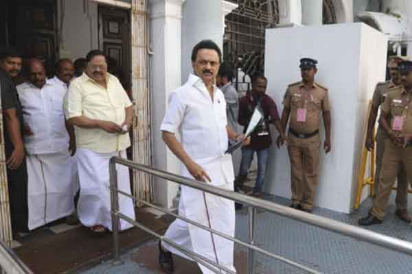 Legislative Assembly dmk issue Cancellation of the notice sent by the rights committee and the verdict