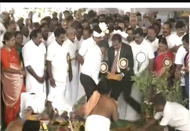 Palanisamy's foundation for veterinary park salem district thalaivasal