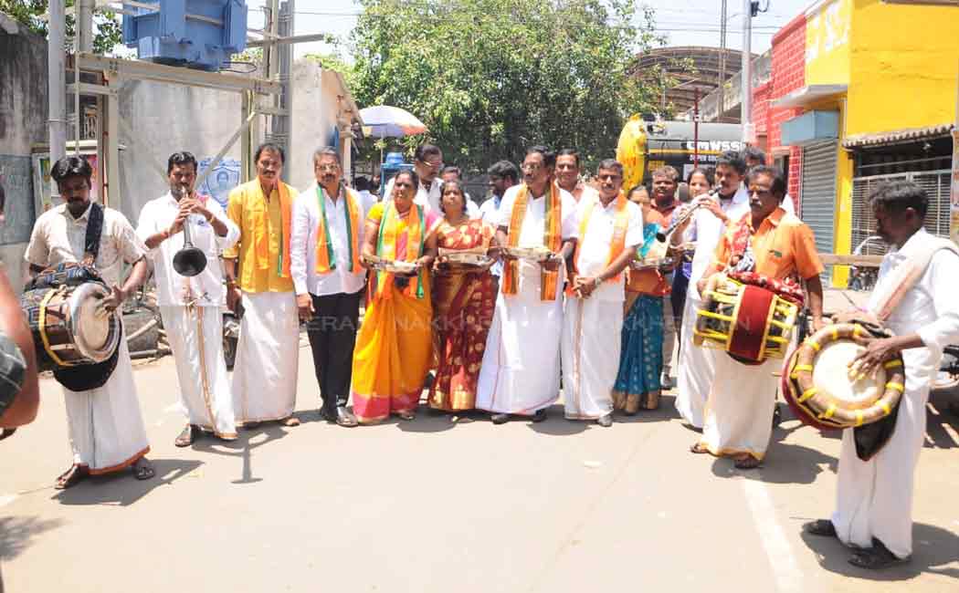 bjp party invite chennai marina people for modi 100th mankibaat