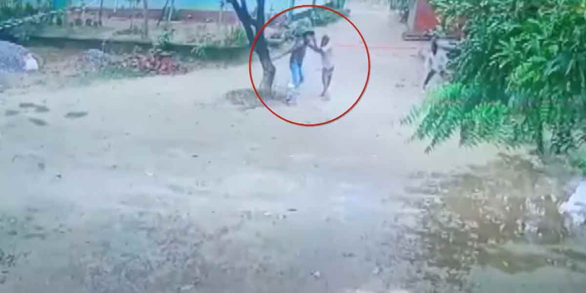 Class 10 student who shot the headmaster with a country gun... viral video