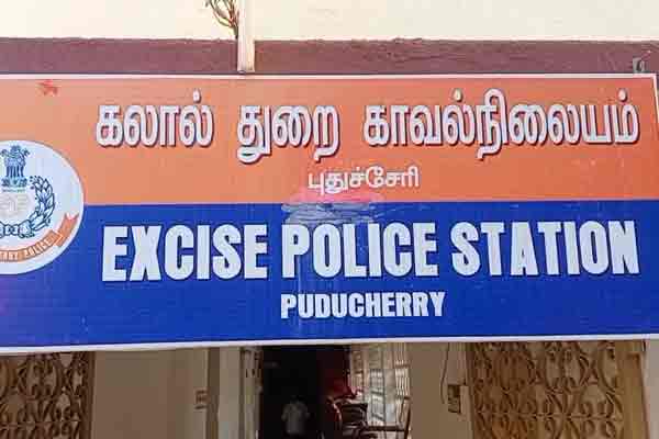 Fake wine bottles with bran bags! Pondicherry police shocked!