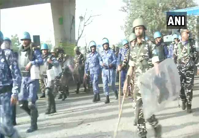 delhi issues police and army forces caa peoples