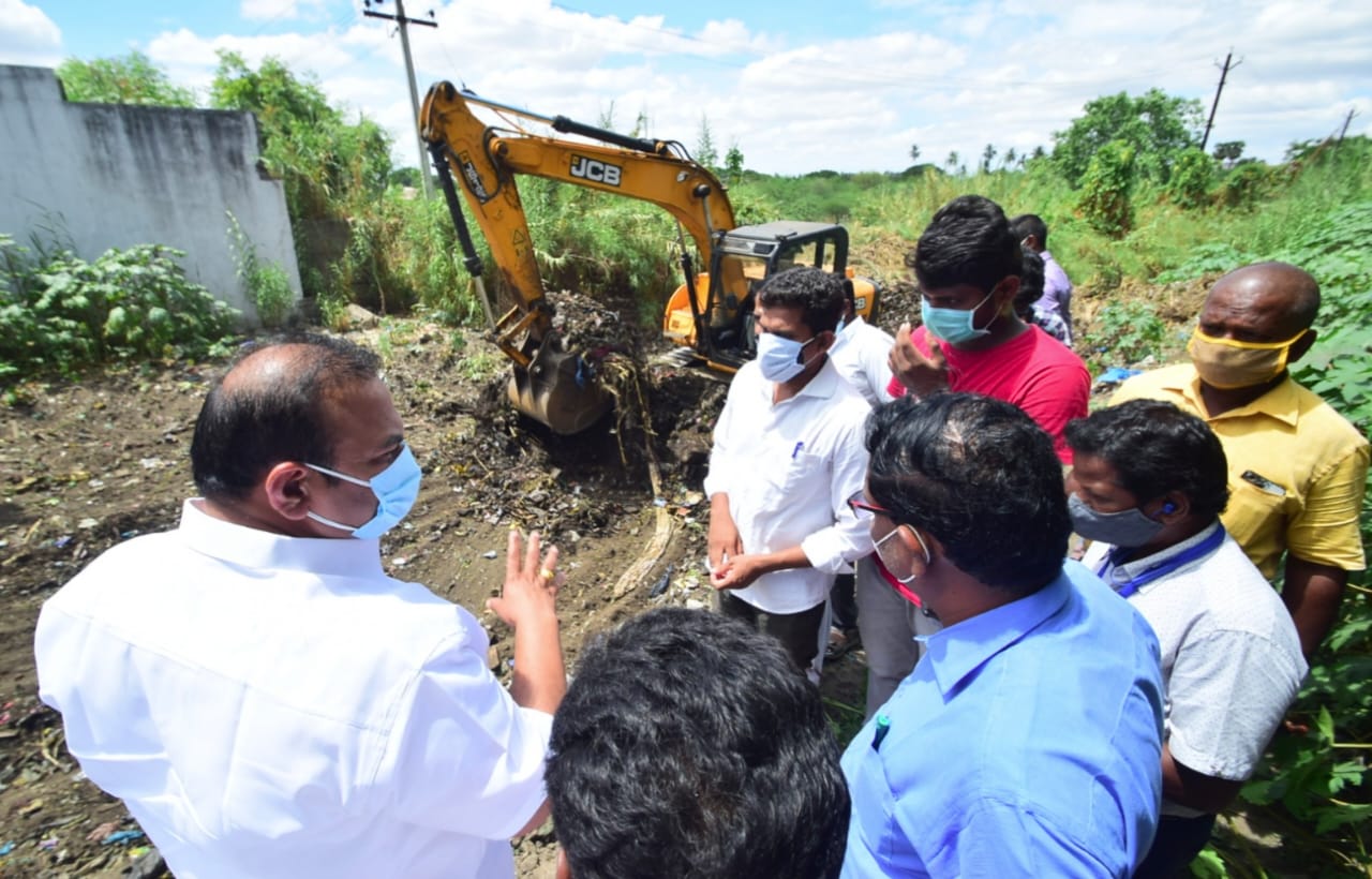 The rulers did not make full use of the past government officials - Iniko Iruthayaraj accused!