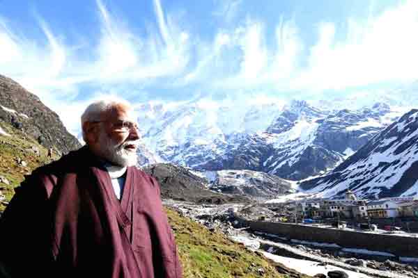Modi unveils statue of Kanchi Sankaracharya in Uttarakhand