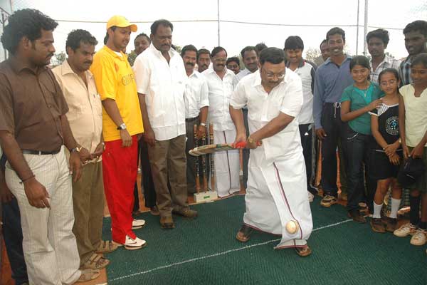 azhagiri