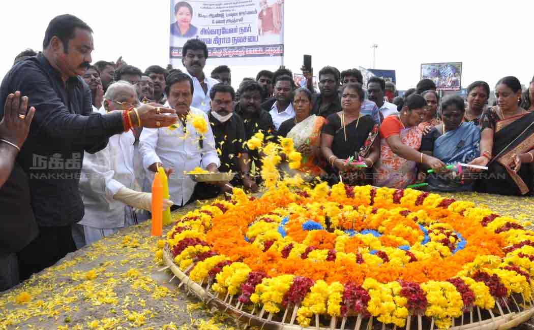 Madhusudhanan pays homage to those who lost lives in tsunami
