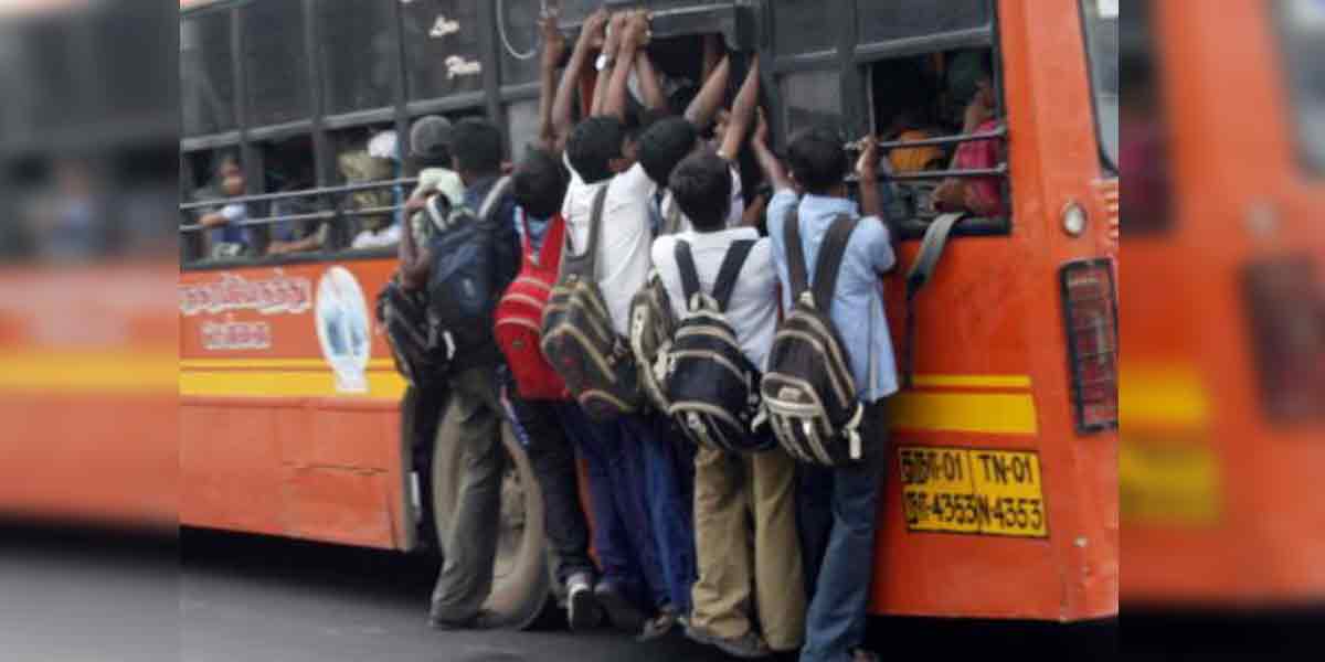 Clash on the stairs ... Police warn students!