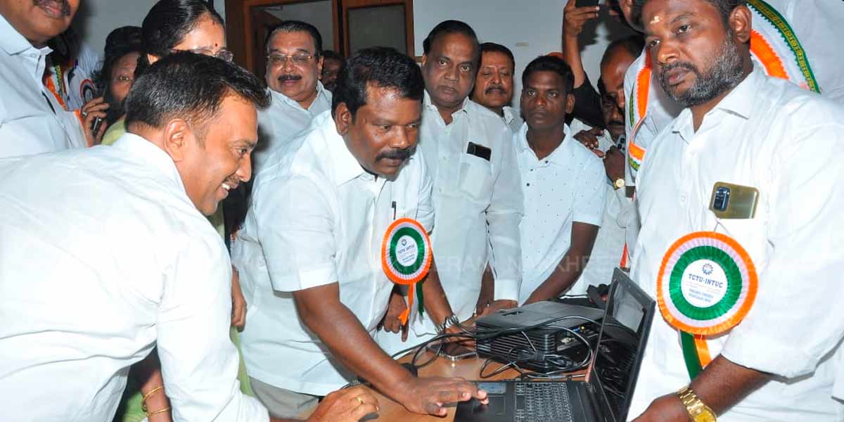 Selvaperundhai (Photos) who started the web service
