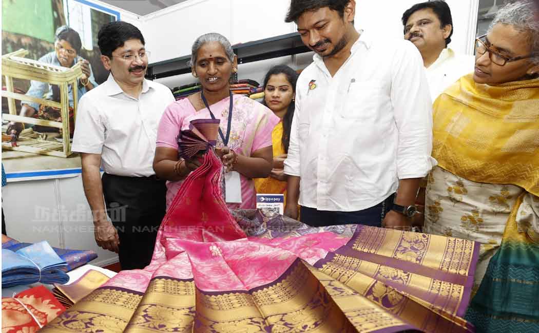 udhayanidhi stalin inaugurated pongal gift combo set sales in website