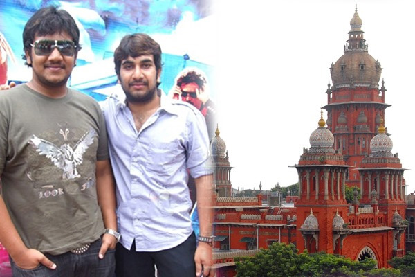 Singer Manos sons granted conditional anticipatory bail in beating case