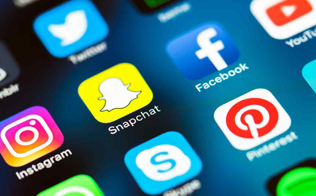 police warns not to share unappropriate things in social media