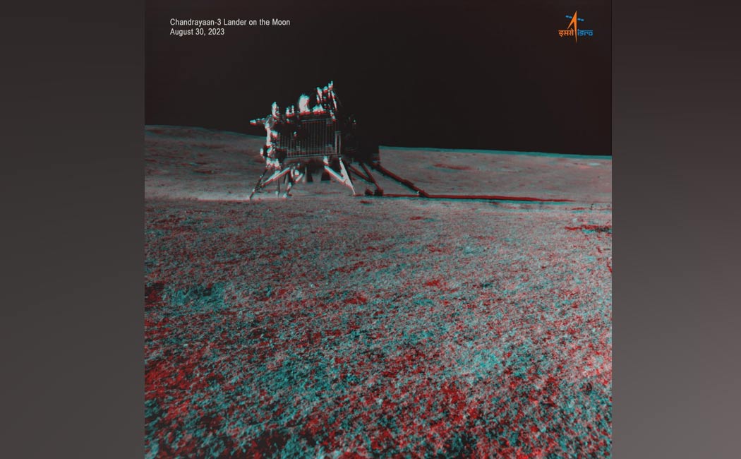 ISRO released 3D image taken by Pragyan Rover