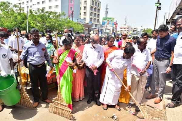 People's Movement for Cleanliness Consultative Meeting chaired by the Collector!