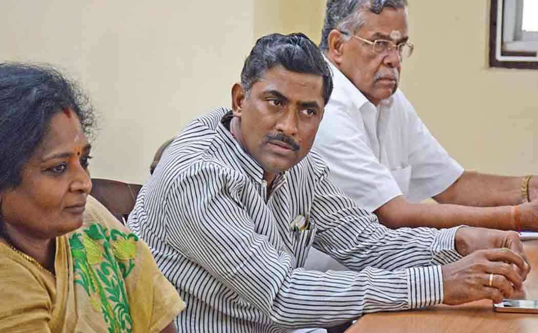 case filed against bjp general seceretary muralidhar rao