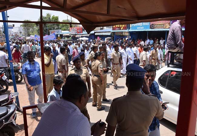 Sankarankovil individual district need peoples rally Shop closures