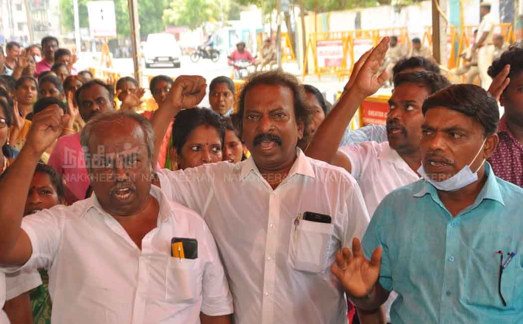 Demonstration by medical laboratory technicians demanding employment on regular pay