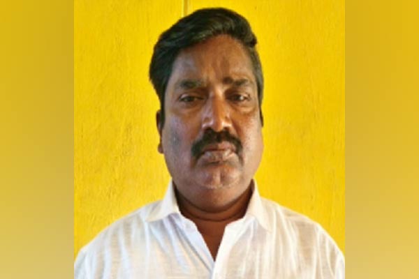 Kanchipuram dt Padappai area ADMK executive Ponnambalam incident