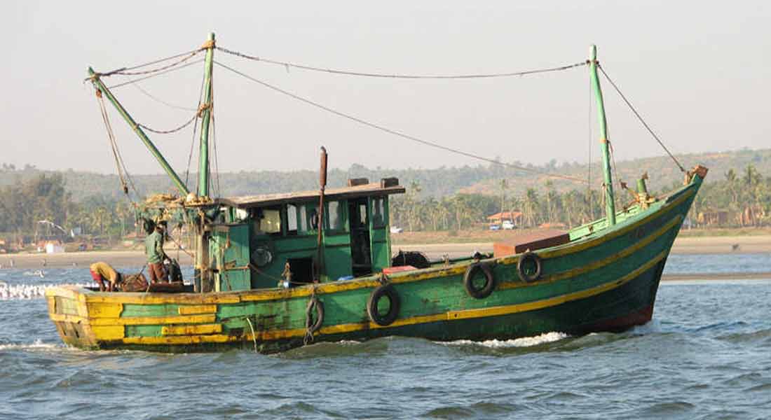 4 fishermen arrested in Sri Lankan navy