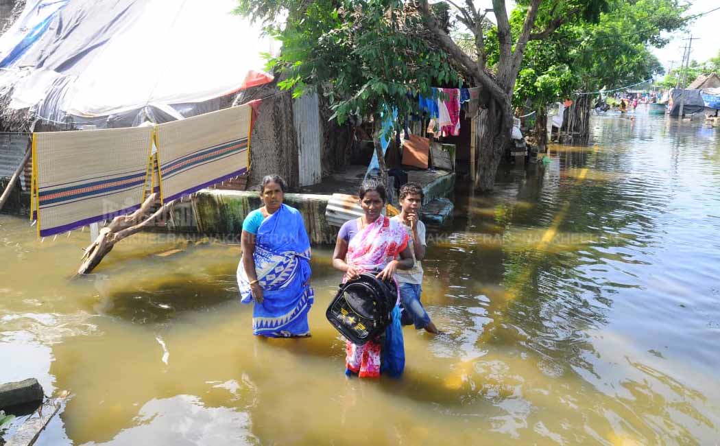 flood in street