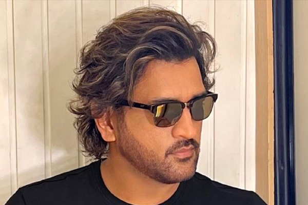 Supreme Court orders MS Dhoni for Contempt case