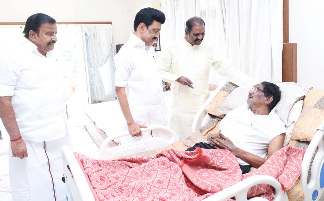 Chief Minister Stalin personally met Bharathiraja and inquired after his health