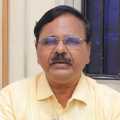 doctor rajendran explains about Back pain        