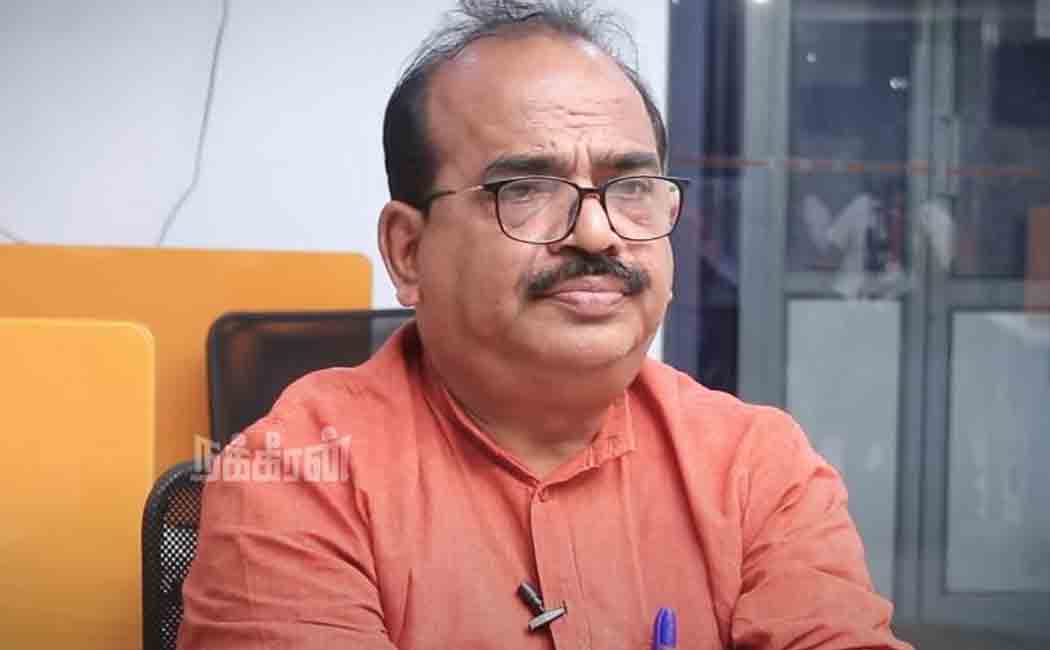 கட்சியைத் தூக்க முடியாதவர்கள் பல்லக்கு தூக்க வந்தார்கள்..” - பாஜகவை சாடிய நாஞ்சில் சம்பத்! | nakkheeran கட்சியைத் தூக்க முடியாதவர்கள் பல்லக்கு தூக்க வந்தார்கள்..” - பாஜகவை சாடிய நாஞ்சில் சம்பத்! | nakkheeran