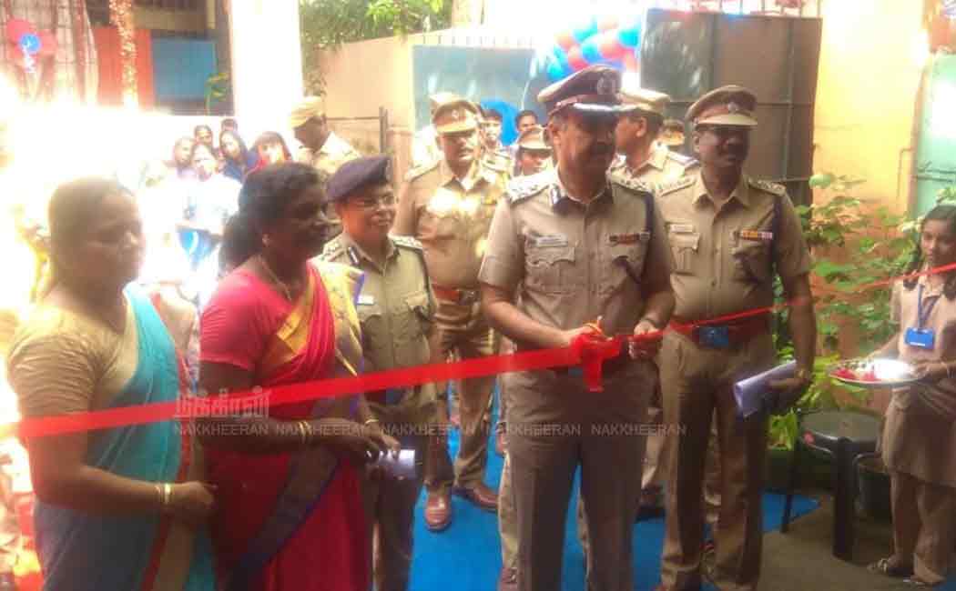 puliyanthope police officers adopt school